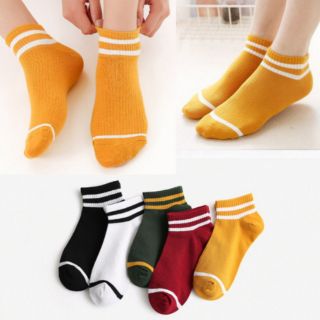 Tất nữ sọc phong cách Hàn Quốc 100 đôi
