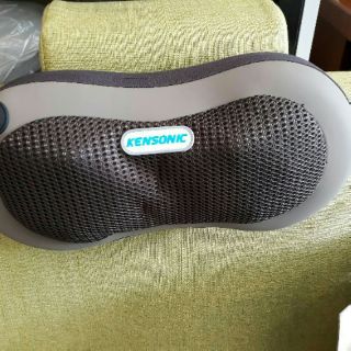 Gối massage cao cấp Megasonic