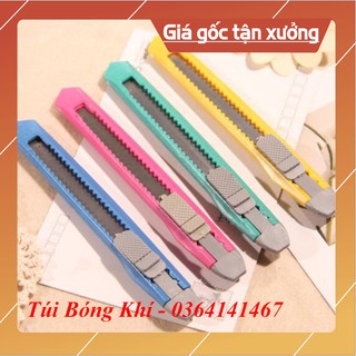 01 Dao rọc giấy mini nhỏ gọn tiện lợi cán nhựa an toàn