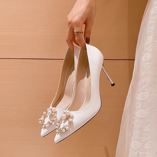 BEESHOES - GIÀY CAO GÓT NỮ MŨI NHỌN  - GIÀY CAO GÓT NỮ GÓT NHỌN CAO 9 PHÂN SẴN MÀU TRẮNG 220148