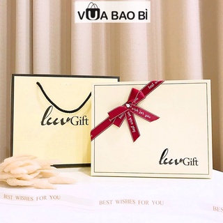 Hộp đựng quà tặng sinh nhật màu trắng sữa, hộp cứng Luvgift kèm túi quà và rơm lót màu trang nhã