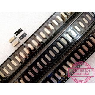 Thạch anh dán HC49 SMD các trị số: 7.3728Mhz; 8Mhz; 12Mhz; 16Mhz