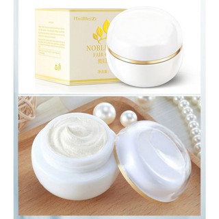 Kem dưỡng trắng ngọc trai Noble Lady