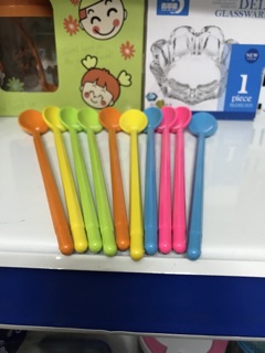Set 10 muỗng nhựa màu trà sữa, sinh tố, cà phê, nước ép, trang trí - Spoon