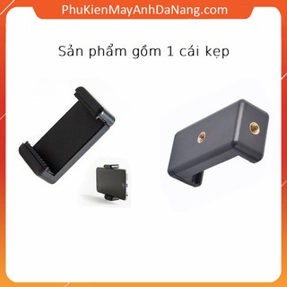 Đế giữ điện thoại loại kẹp điện thoại chắc chắn có 2 ốc để gắn vào tripod