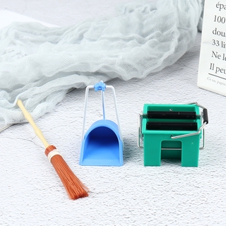 Bộ Chổi Và Thùng Hốt Rác Mini Tỉ Lệ 1: 12 Cho Nhà Búp Bê