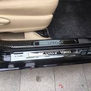 ỐP BẬC CỬA TRONG NGOÀi TITAN VIOS 2019, 2020