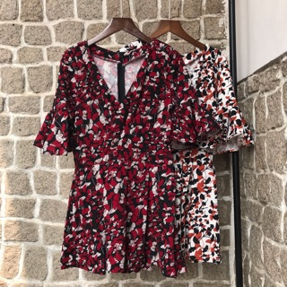 Thanh lý jumpsuit nữ hoạ tiết tay loe thời trang