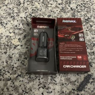 Củ ô tô 2 cổng USB chính hãng remax