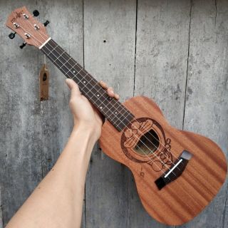 [ẢNH THẬT] Đàn Ukulele cỡ Concert hình Doremon