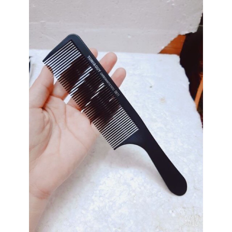 LƯỢC CẮT TÓC TONI & GUY 0611 (đen)
