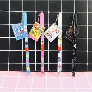 set 4 bút viết BTS có đầu tẩy xóa tag móc sổ in 2 mặt ảnh/4 cây viết bts