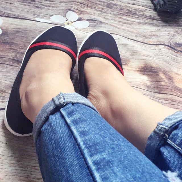 Giày Thái lan