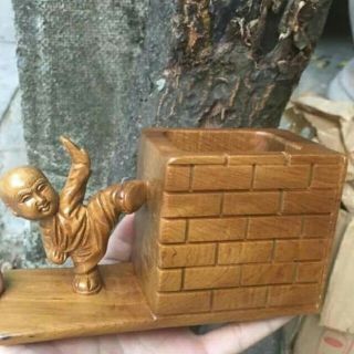 Hộp đựng bút mỹ nghệ gỗ bách xanh thơm