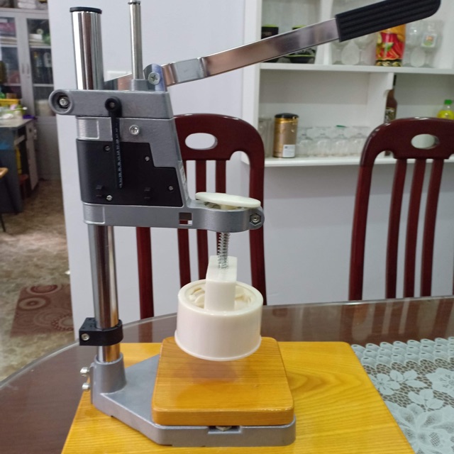 Máy dập bánh trung thu