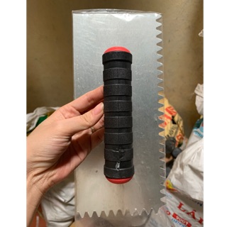 Bàn Bả Răng Cưa , Bàn Xoa Sắt