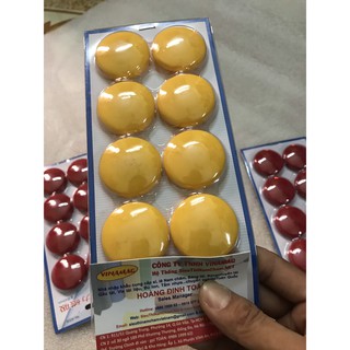 com bo ( 4 vỉ nam châm trường học D40mm  đỏ , màu vàng