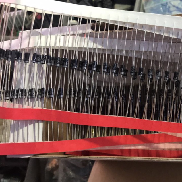 100 con điot (diode) 1n4007