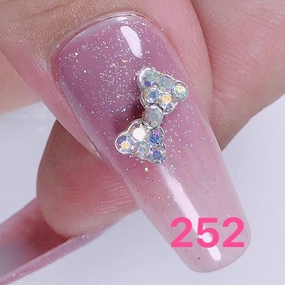 Đá nơ Số 252