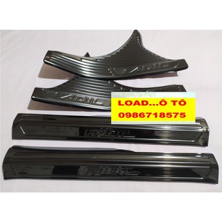 Ốp Bậc Cửa, Nẹp Bước Chân Trong Xe Vinfast Fadil 2022-2019 Chất Liệu Titan Cao Cấp