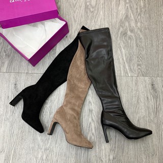 Boots đùi da lộn (nỉ) gót dẹt mõm vuông (chat trước check size)