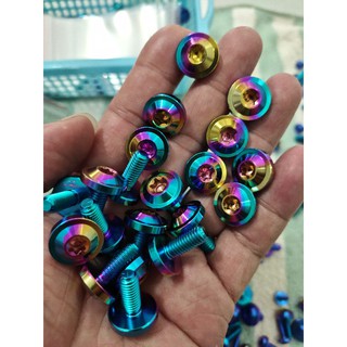 ốc 6li15 màu như hình gắn ốp pô dè car te các loại xe