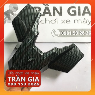 Ốp đèn soi biển số xe vario 2018-2019-2020 cóc đèn