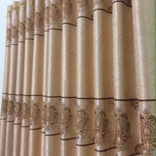 Rèm rộng 3m4 và 1m1. Cả thanh