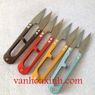 1 Kéo bấm cắt chỉ thừa tiện dụng