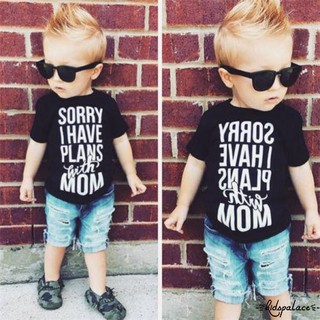 Set áo thun ngắn tay cổ tròn + quần short jeans mài rách thời trang cho bé trai