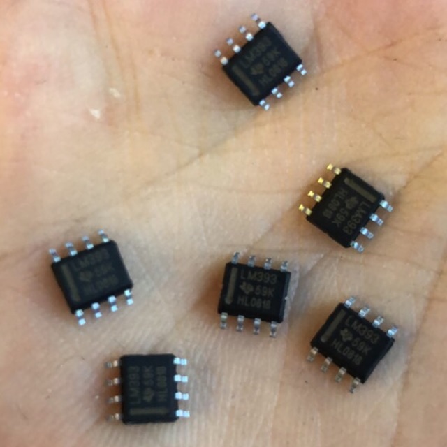 🥰 IC LM393 8 chân