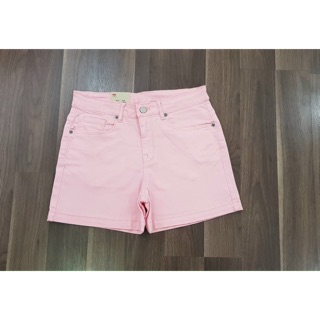 short jeans màu