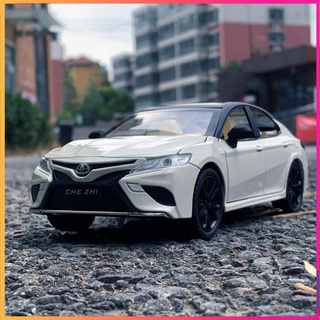 Mô hình xe Toyota Camry 1:24 Chezhi
