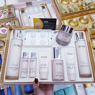 Bộ dưỡng ẩm trắng da Ohui Miracle Moisture tặng kèm Cushion mẫu mới