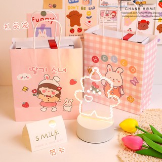 Túi giấy màu sắc nhiều hoạ tiết
