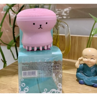 Đầu massage rửa mặt đẹp xinh