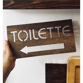Bảng gỗ Toilet 1 mặt 03 hướng trái