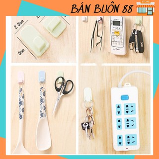Bộ 2 móc dán cố định treo điều khiển, đồ vật dính tường đa năng 88112 shop Giang Phạm