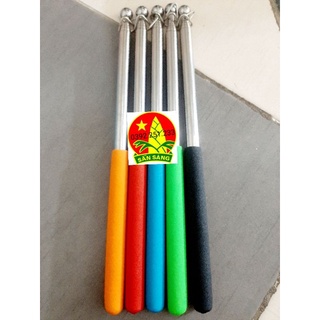 Que chỉ bảng đồ dùng giảng dạy học tập