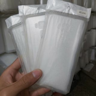 Bộ 3 chiếc ốp silicon asus zenfone 3 ZE 520KL trong suốt (loại A)