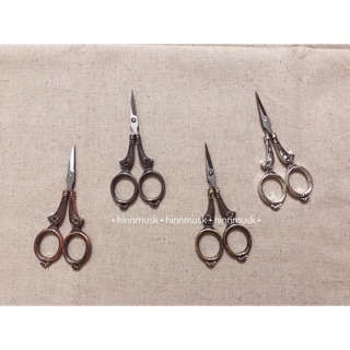 Kéo cắt chỉ vintage H1