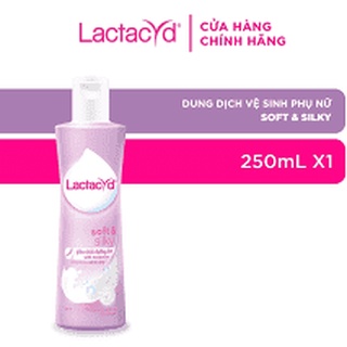 Nước rửa phụ khoa Lactacyd Soft &amp; Silky 250ml