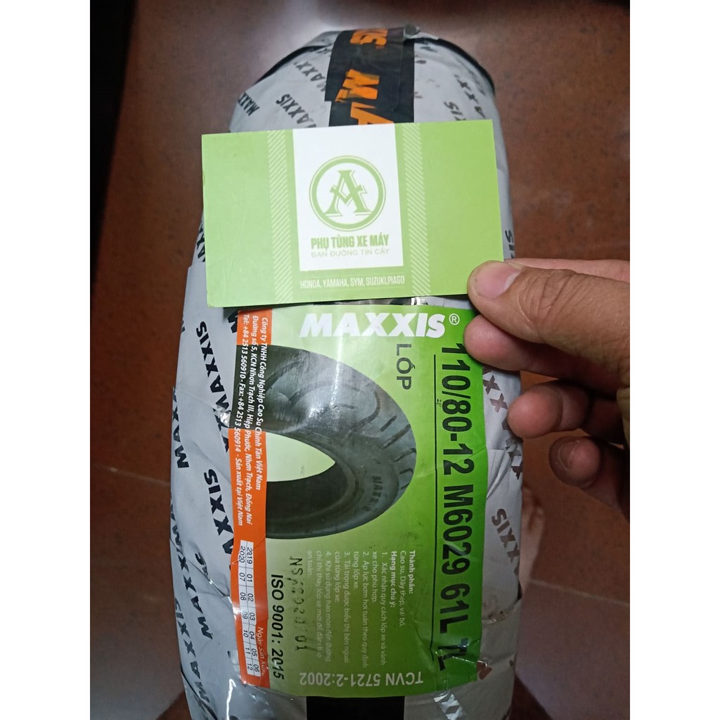 Vỏ xe Excel 110/80-12 chính hãng Maxxis ( không xài ruột )