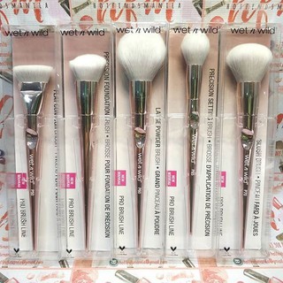 Cọ lẻ Wet n Wild Pro Brush Line