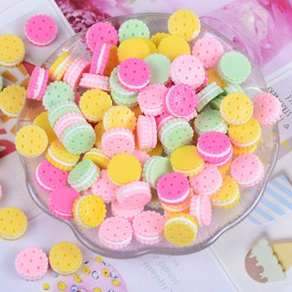 Mô hình bánh quy kem nhiều màu phụ kiện trang trí nhà búp bê charm slime
