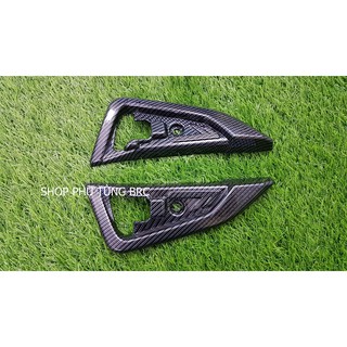 Ốp gác chân phủ cacbon xe SH 2020.