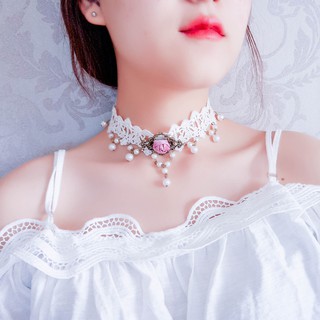 Vòng cổ ren trắng gắn hoa hồng