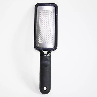 Chà gót chân inox bằng tay