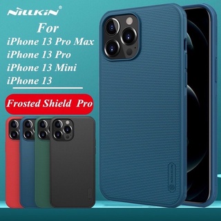 Ốp lưng iPhone 13/ 13 Pro/ 13 Pro Max Nillkin Frosted Shield lưng cứng sần viền dẻo