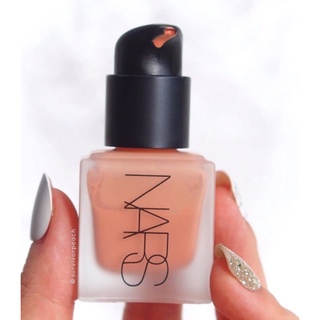 MÁ HỒNG DẠNG KEM NARS MÀU LUSTER CAM ĐÀO